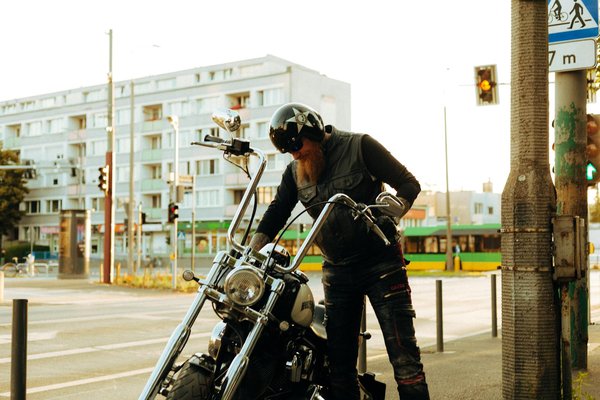 Comment maximiser la longévité de votre équipement moto grâce à un entretien optimal ?