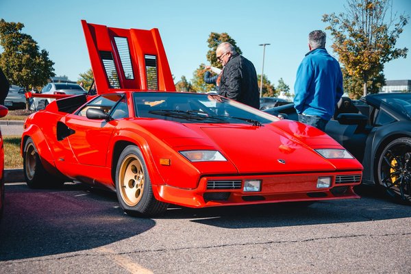 Choix des matières pour gants de moto : Trouvez la paire idéale pour chaque utilisation !